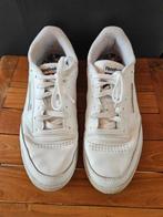 Baskets sneakers Reebok Classic pointure 39, Kleding | Dames, Wit, Ophalen of Verzenden, Reebok, Sneakers