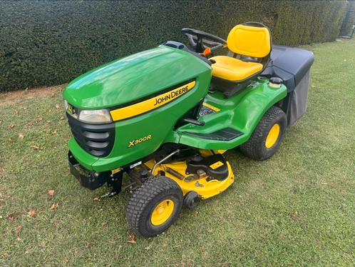 John deere x320 in zeer nette staat, Tuin en Terras, Zitmaaiers, Opvangbak, Ophalen