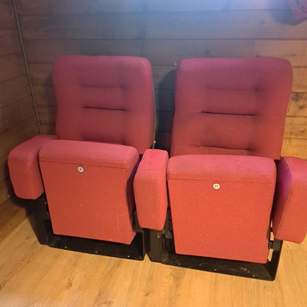 Twee bioscoopstoelen, Ophalen, Gebruikt, Rood, Twee