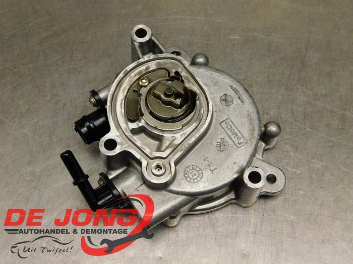 Vacuumpomp (Benzine) van een Ford Focus, Auto-onderdelen, Motor en Toebehoren, Ford, Gebruikt, 3 maanden garantie, Ophalen of Verzenden