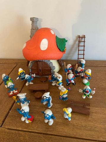 Smurfen paddenstoelhuis + figuurtjes beschikbaar voor biedingen