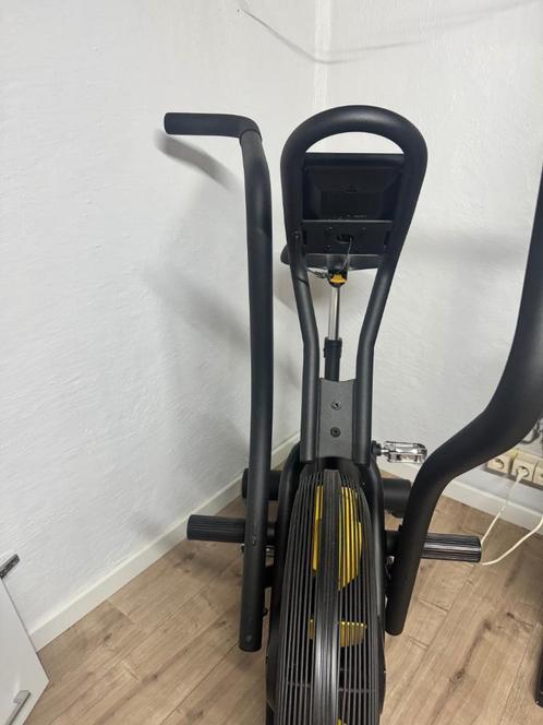 Airbike - Renegade - professioneel toestel, Sport en Fitness, Fitnessapparatuur, Zo goed als nieuw, Airbike, Armen, Benen, Borst