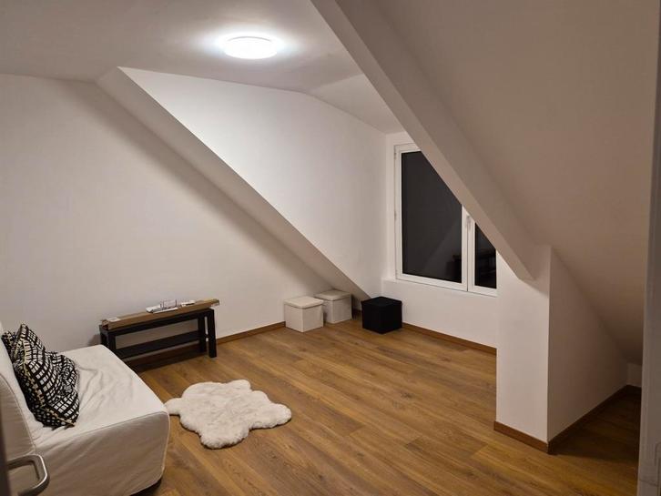 Kamer te huur Ninove centrum, Huis en Inrichting, Badkamer | Complete badkamers, Nieuw, Met douche