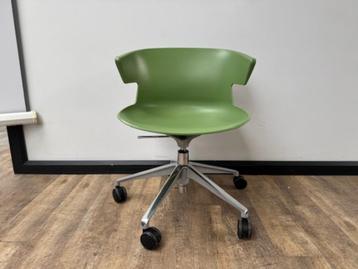 Offisit Cove groene bureaustoel designed by Dorigo beschikbaar voor biedingen