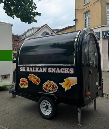 Hamburgerkraam foodtruck beschikbaar voor biedingen