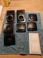 Stopcontacten en schakelaars, Enlèvement