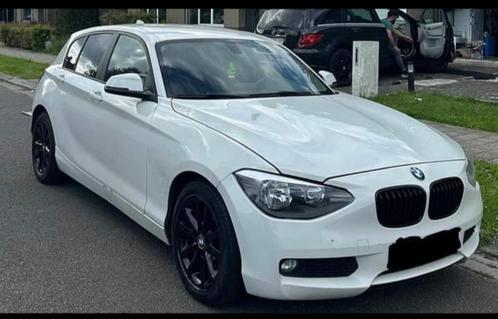 BMW 114i, Auto's, BMW, Particulier, 1 Reeks, Benzine, 5 deurs, Wit, Ophalen