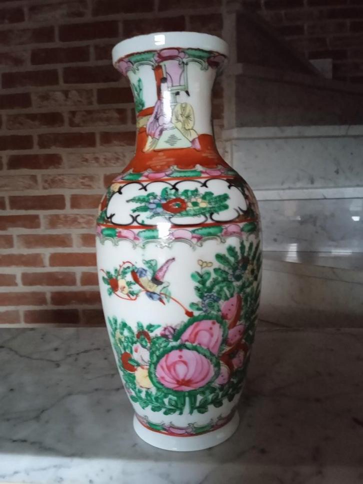 Antieke Chinese Porseleinen Famille Rose Vaasje, Antiek en Kunst, Antiek | Porselein, Ophalen