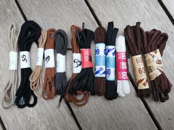 Schoenveters 55-60 cm, verschillende kleuren. Prijs/set. beschikbaar voor biedingen