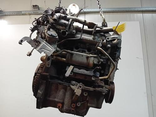 MOTOR Renault Clio IV Estate / Grandtour (7R), Auto-onderdelen, Motor en Toebehoren, Renault, Gebruikt