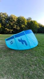 F one trigger 11M 2022 comme neuf, Watersport en Boten, Kitesurfen, Ophalen, Zo goed als nieuw, 11 m², Kite