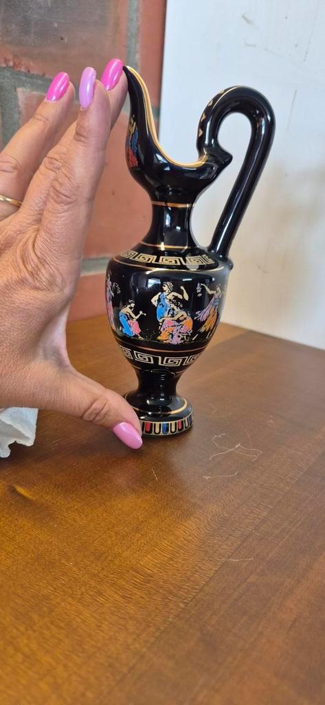 Decoratief Grieks vaasje (vaak genoemd als "amphora" of "lek, Antiek en Kunst, Antiek | Vazen, Ophalen of Verzenden