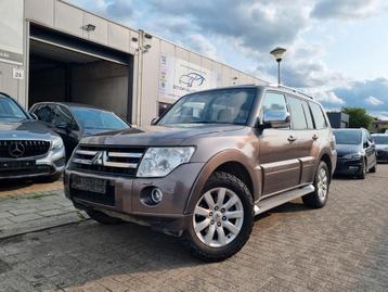 Mitsubishi Pajero 3.2DI-D LICHTE VRACHT/4X4/PANO/7zit/FULL O beschikbaar voor biedingen