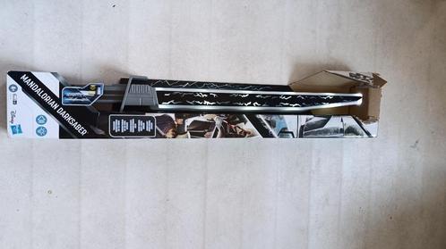 Deluxe Disney Star Wars Mandalorian Electronic Darksaber, Verzamelen, Star Wars, Zo goed als nieuw, Replica, Ophalen