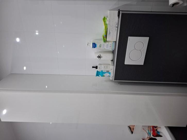 Godmorgon Badkamerkasten 2stuks, Huis en Inrichting, Badkamer | Badkamermeubels, Zo goed als nieuw, Ophalen