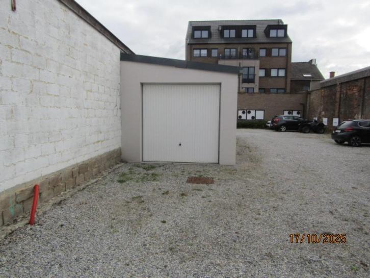 Garage met box, Immo, Garages en Parkeerplaatsen, Provincie Namen