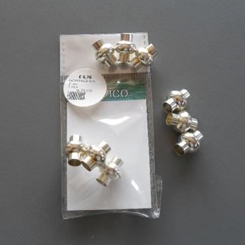 Set van 9 zilveren magneetsluitingen voor rond leer van 6 mm beschikbaar voor biedingen