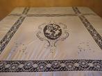 Manueel geborduurde bedsprei of tafellaken, Antiek en Kunst, Antiek | Kleding en Textiel, Ophalen