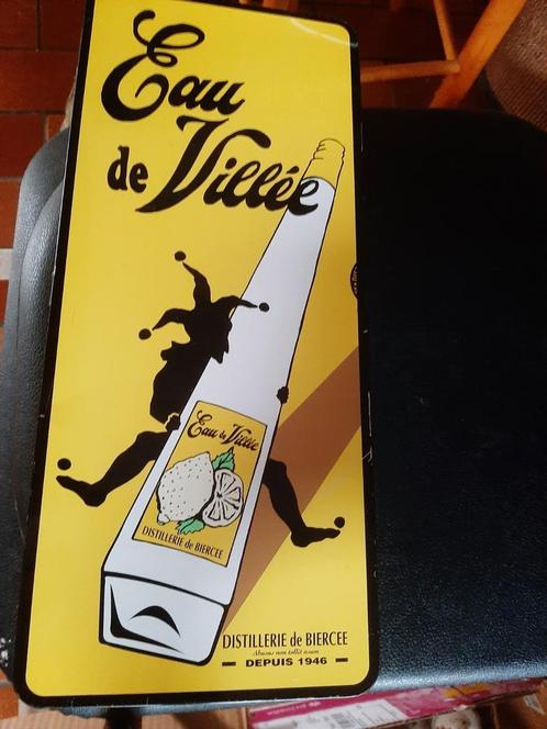 Blikverpakking Eau de Villée – Distillerie de Biercée, Verzamelen, Blikken, Zo goed als nieuw, Ophalen of Verzenden