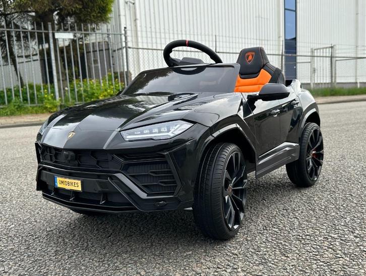 Lamborghini Urus 12v zwart RC - Leer - Rubberbanden - FM, Kinderen en Baby's, Speelgoed | Buiten | Voertuigen en Loopfietsen, Nieuw