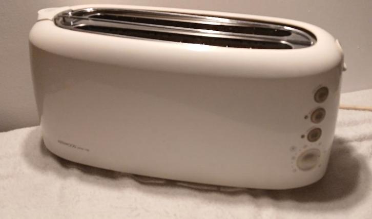 Propere Kenwood Broodrooster, Elektronische apparatuur, Broodroosters