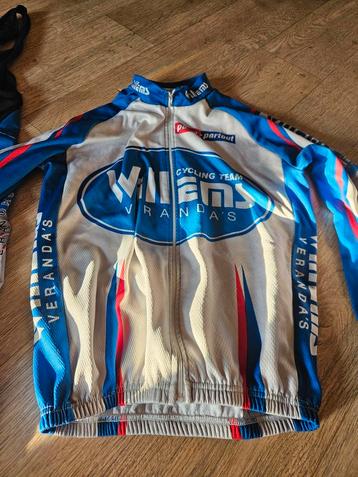 Setje wieler kledij Willems Verandas beschikbaar voor biedingen