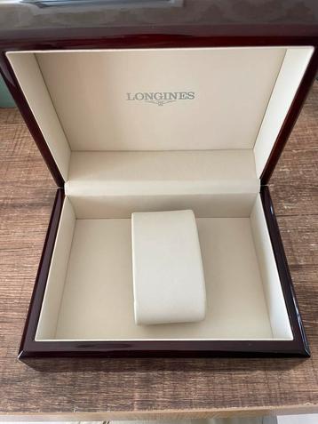 Originele Longines horlogedoos beschikbaar voor biedingen