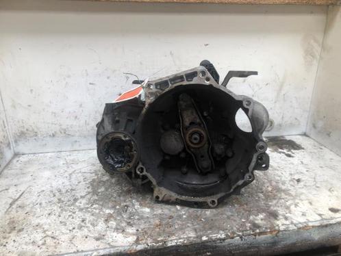 Versnellingsbak van een Volkswagen Polo, Auto-onderdelen, Transmissie en Toebehoren, Volkswagen, Gebruikt, 3 maanden garantie