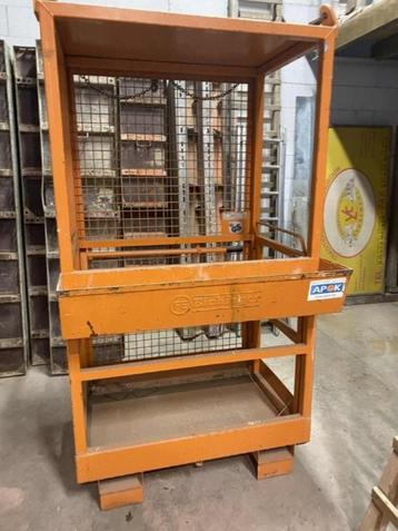 personenkooi Eichinger 1073 beschikbaar voor biedingen