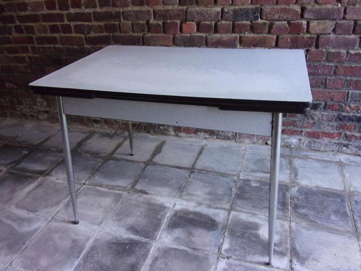 Formica keukentafel, Antiek en Kunst, Antiek | Meubels | Tafels, Ophalen