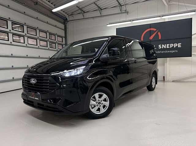 Ford Transit Custom L2 LIMITED MULTI-USE PHEV 5 ZIT/In, Auto's, Bestelwagens en Lichte vracht, Bedrijf, Adaptive Cruise Control