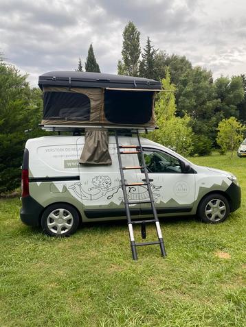 Femkes rooftop daktent hardcover beschikbaar voor biedingen