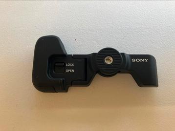 Sony Extension Grip GP-X2 voor A7C II/A7C R beschikbaar voor biedingen