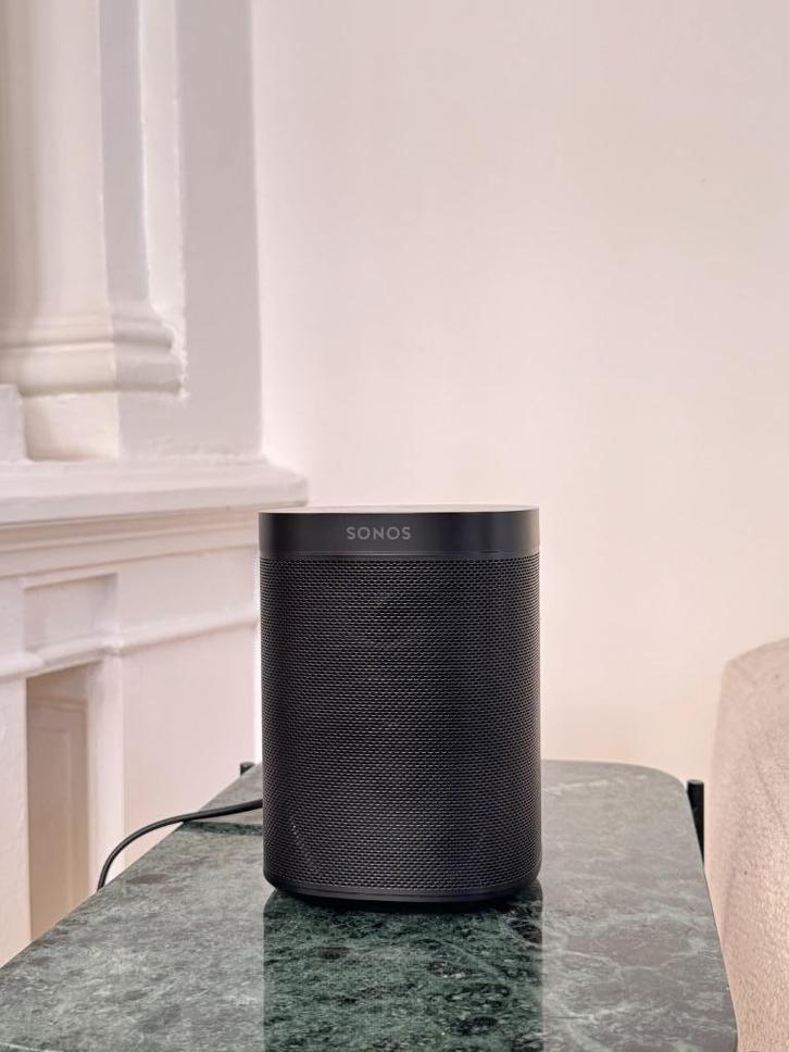 Sonos One Smart Speaker – Black WiFi Smart Speaker, Audio, Tv en Foto, Luidsprekerboxen, Zo goed als nieuw, Center speaker, 120 watt of meer