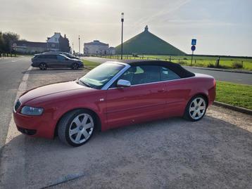 Audi A4 Cabriolet 2.4 V6 essence - 100.000km ( S4 look )