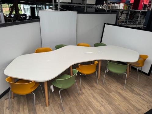 Sedus organische vergadertafel, Huis en Inrichting, Tafelkleden, Gebruikt, Ovaal, Binnen, Ophalen