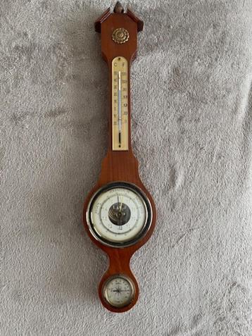 oude barometer  beschikbaar voor biedingen
