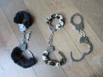 Handboeien ijzeren 3 paar ,tijgerpels ,zwarte pels ,, Ophalen of Verzenden, Zo goed als nieuw, Jongen of Meisje