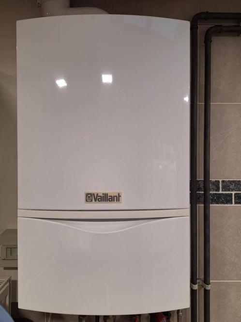 (gereserveerd) Condensatieketel Vaillant Ecotec Plus, Doe-het-zelf en Bouw, Chauffageketels en Boilers, Ophalen
