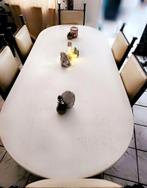 Table ovale avec chaises en fer forgé et cuir, Zo goed als nieuw, Ophalen