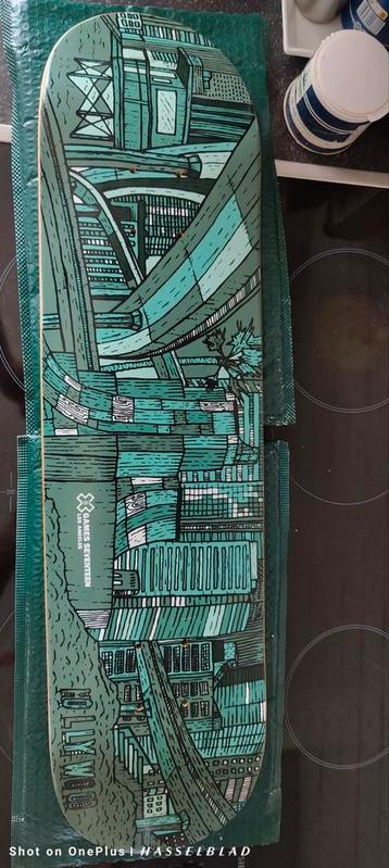 X-games deck Los Angeles  beschikbaar voor biedingen