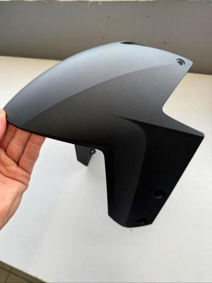 KTM Superduke 1290R - GT Gen1/2 OEM Voorste Spatbord NIEUW!!, Motoren, Accessoires | Overige, Zo goed als nieuw, Ophalen of Verzenden