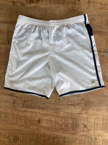 Voetbalshort Errea, Sport en Fitness, Maat XL, Ophalen of Verzenden, Zo goed als nieuw, Broek