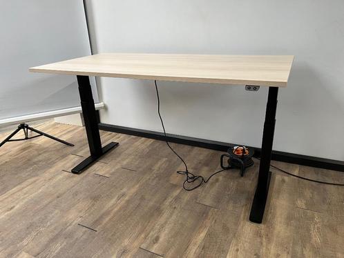 Zit sta bureau Markant matrix pro zwart, Computers en Software, Laptoptafels, Ophalen