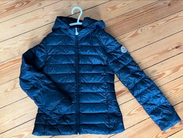 Donsjas tussenseizoen Moncler 140 beschikbaar voor biedingen