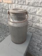 Ancien grand pot à lait avec couvercle et portable, Enlèvement