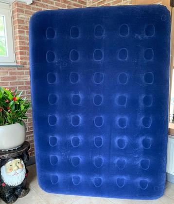 Luchtmatras 130 x 190 cm beschikbaar voor biedingen