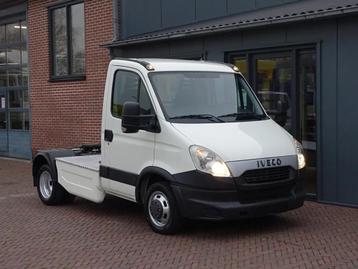 Iveco Daily 35.210 PK BE TREKKER 10.4t AIRCO CC, Autos, Electronic Stability Program (ESP), Euro 5, Achat, Boîte manuelle