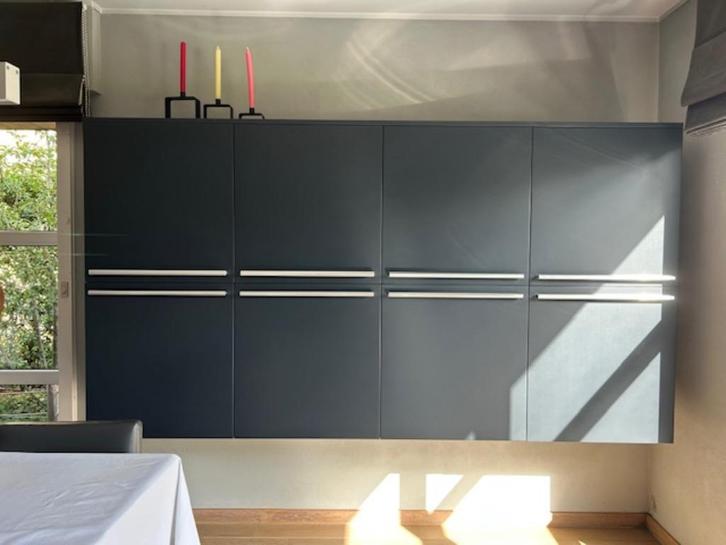 Dressoir Cappellini, Huis en Inrichting, Kasten | Dressoirs, Zo goed als nieuw, 200 cm of meer, 25 tot 50 cm, Met deur(en), Met plank(en)