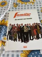 De wereld van familie, Ophalen of Verzenden, Zo goed als nieuw